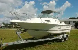 2003 Wellcraft 220 Walkaround - Good condition